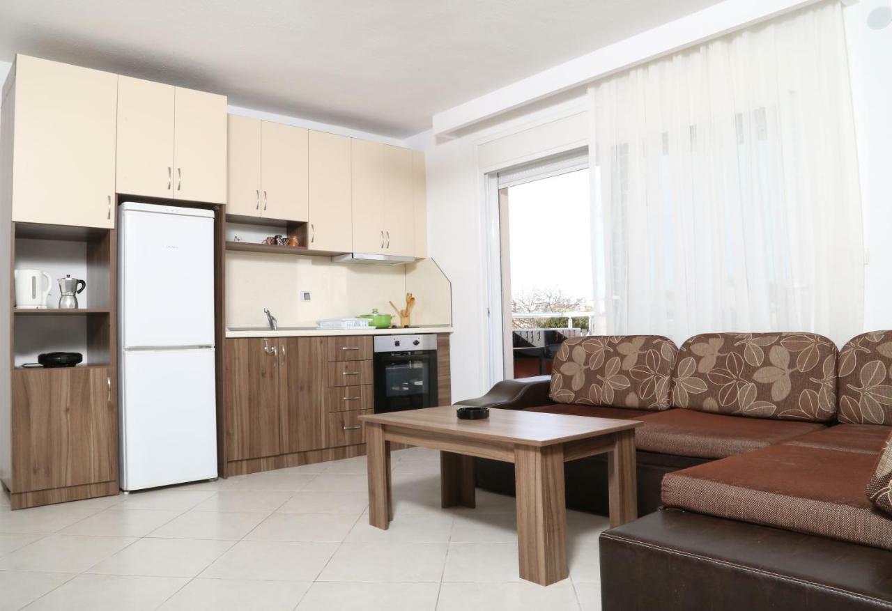Sinanis Family Apartments Keramoti  Ngoại thất bức ảnh